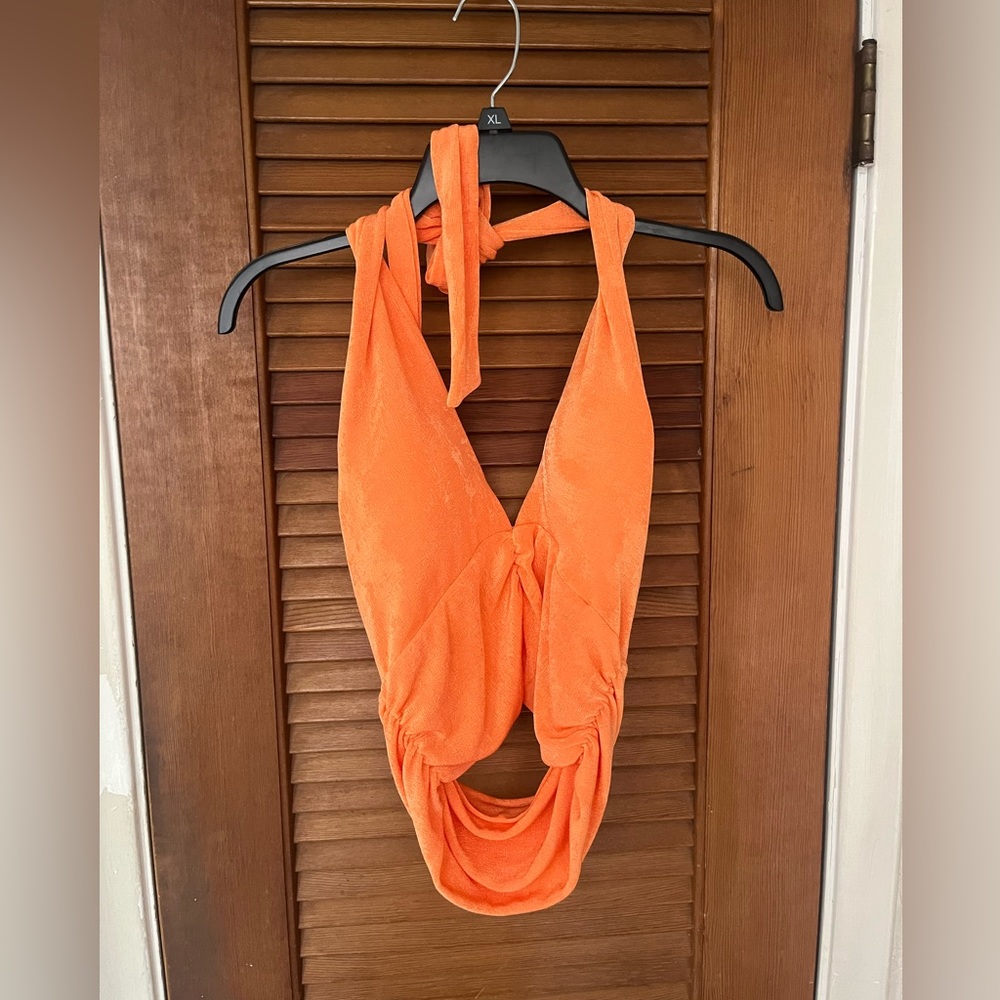 Low-cut halter top